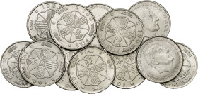 Franco. Lote de 12 monedas de 100 pesetas. A examinar. EBC/S/C-.