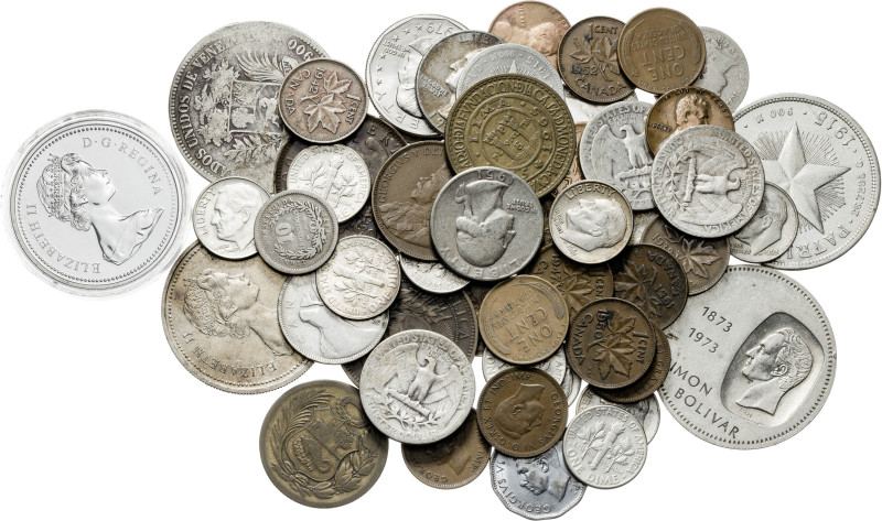 Lote de 57 monedas de Estados Unidos, Canadá y otros países centroamericanos y s...