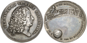 1746. Fernando VI. Madrid. Proclamación. (Ha. 17) (MHE. 221, mismo ejemplar) (RAH. 153) (Villena 4) (V.Q. 12955). Grabador: F. Hernández Escudero. Ex ...