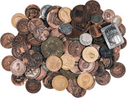 Lote de 96 medallas de cobre del siglo XX, de diversas efemérides, incluye 40 del Salón Náutico de Barcelona. A examinar. EBC+/S/C.