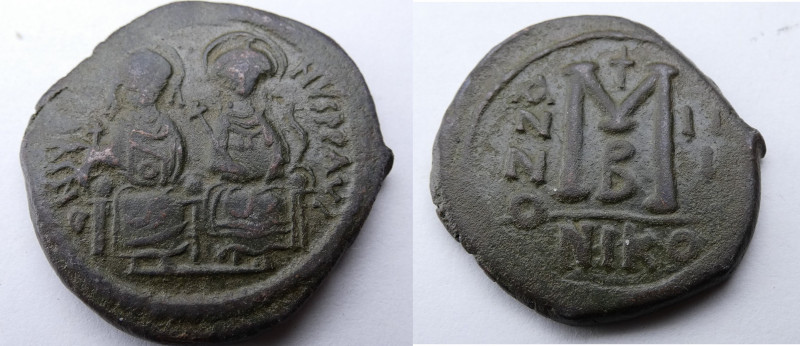 Justin II & Sophia
Æ Follis AD 565-578, 30 mm, 15.29 g.