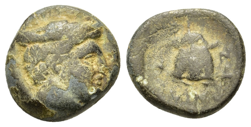 Macedon, Tragilos, c. 400 BC. Æ Dichalkon (15,3mm, 3,70g). Head of Hermes right,...