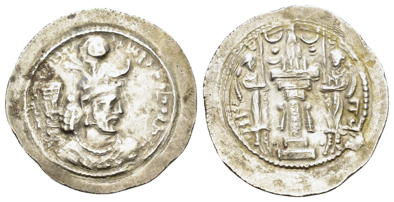 Sasanian Kings, Yazdgird (Yazdgard) I (399-420). AR Drachm (29mm, 4.00g). Crowne...