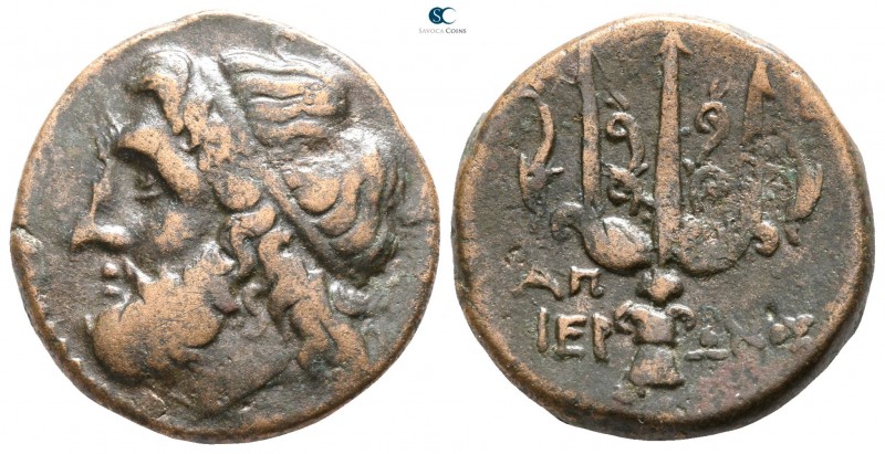Sicily. Syracuse. Hieron II 275-215 BC. 
Bronze Æ

18mm., 6,48g.



very ...