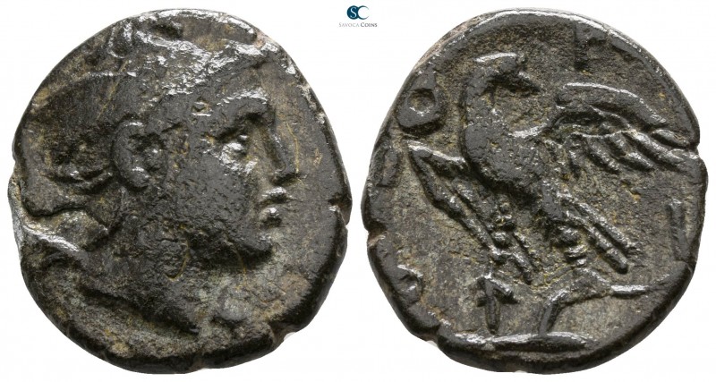 Kings of Macedon. Uncertain mint. Perseus 179-168 BC. 
Bronze Æ

19mm., 6,01g...