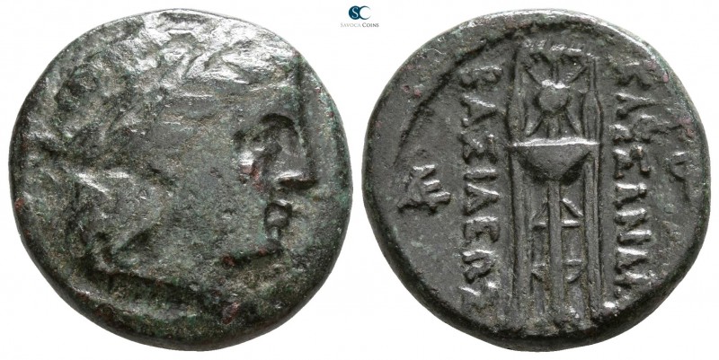 Kings of Macedon. Amphipolis. Kassander 306-297 BC. 
Bronze Æ

17mm., 6,01g....