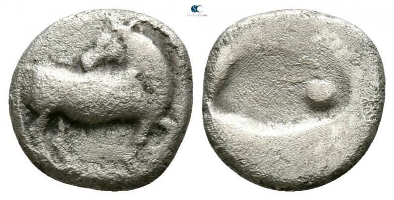 Thraco-Macedonian Tribes. Uncertain 500-400 BC. 
Obol AR

9mm., 1,02g.


...