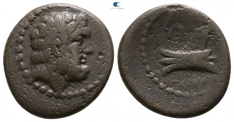 Phoenicia. Arados circa 200-100 BC. 
Bronze Æ

16mm., 3,35g.



nearly ve...