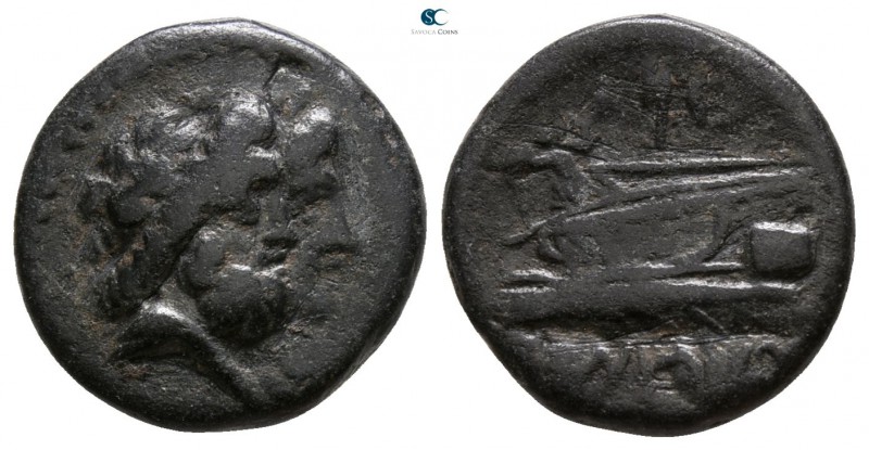 Phoenicia. Arados circa 137-51 BC. 
Bronze Æ

13mm., 3,24g.



nearly ver...