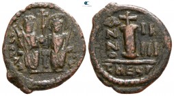 Justin II and Sophia AD 565-578. Dated RY 5=AD 569/70. Theoupolis (Antioch). Decanummium Æ