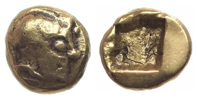 Ionia, Phokaia. EL 1/24 Stater, 0.61 g 6.08 mm. Circa 625/0-522 BC.
Obv: Helmete...