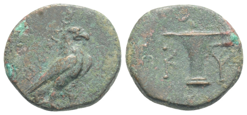 AEOLIS. Kyme. Ae (Circa 320-250 BC) 1,3 g. 15 mm.