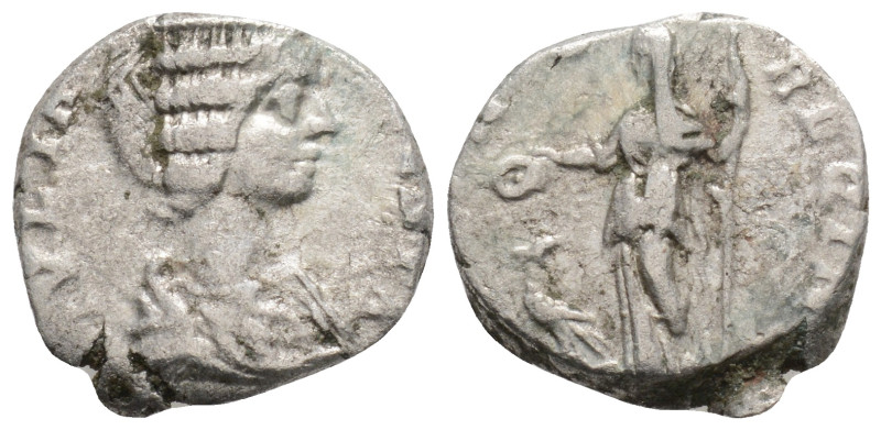 Roman Imperial
Julia Domna AD 193-217. Rome. Denarius AR, 2,8 g. 15,9 mm.