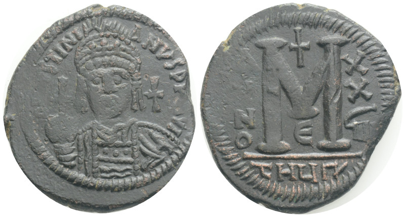 Justinianus I (527-565), Follis,Constantinople, AE, 19,1 g. 35,8 mm.