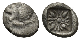 Ionia. Miletos circa 600-500 BC. Diobol AR (10mm, 1.06 g). Forepart of lion to right, head turned back to left / Star-shaped floral ornament within in...