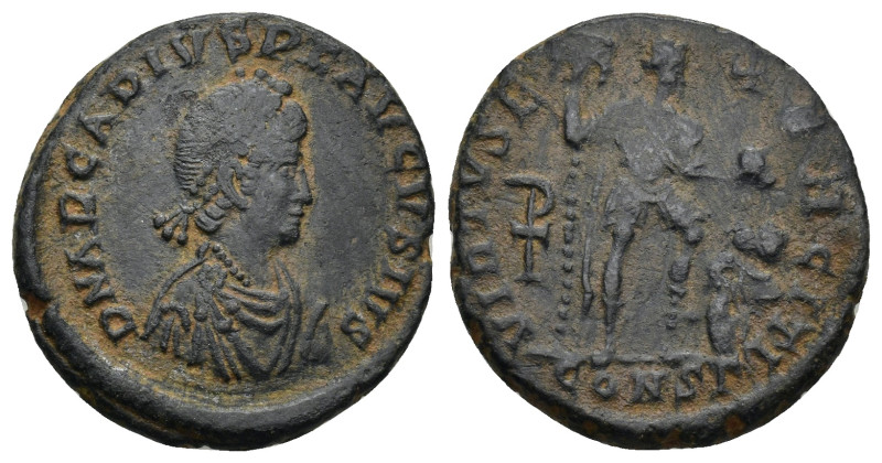 Arcadius. A.D. 383-408. AE (23mm, 6.1 g). Constantinople mint. D N ARCADIVS P F ...