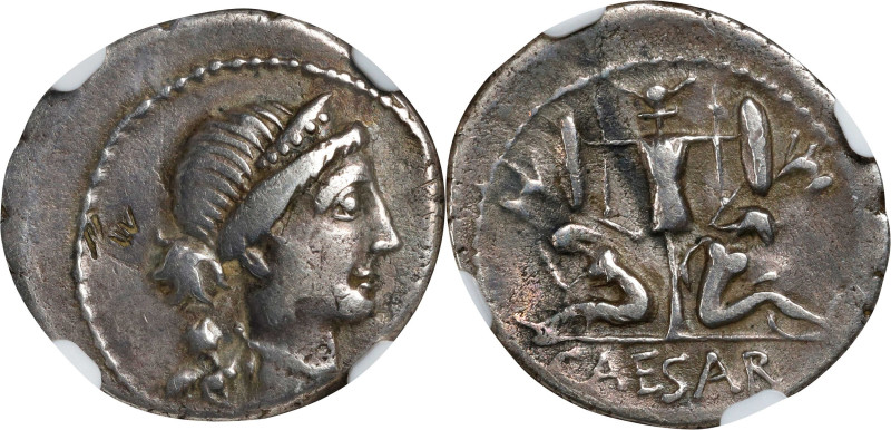 JULIUS CAESAR. AR Denarius (3.81 gms), Military mint traveling with Caesar in Sp...