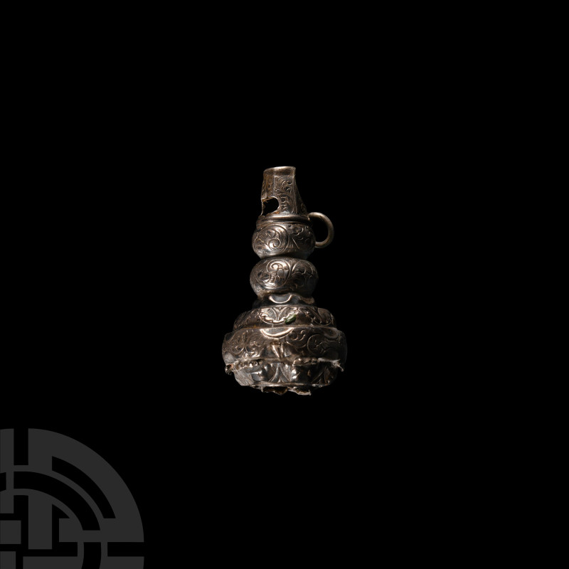 Victorian Silver Baby Rattle with Whistle
19th-early 20th century A.D. The body...