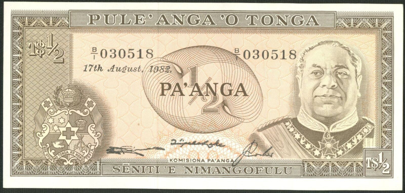 Tonga 1/2 Paanga 1982

P# 18c, N# 225436; # B/1 030518; UNC