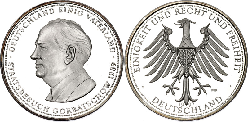 Germany - FRG Silver Medal "German Reunification" 1992 

Silver (.999) 19.84 g...