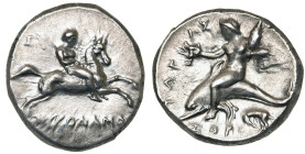 CALABRE, TARENTE, AR nomos, 302-231 av. J.-C. D/ Cavalier au galop à d. Sous le cheval, NIKOΔAMOΣ. A g., EY. R/ Taras chevauchant un dauphin à g., ten...
