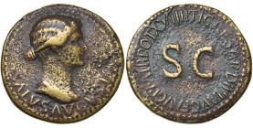 LIVIE (†29), femme d'Auguste, AE dupondius, 22-23, Rome. Frappé sous Tibère. D/ B. de Salus à d., les cheveux repris en chignon. En dessous, SALVS AVG...
