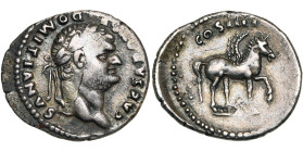 DOMITIEN César (69-81), AR denier, 76, Rome. D/ CAESAR AVG F·- DOMITIANVS T. l. à d. R/ COS IIII Pégase marchant à d., les ailes ouvertes. BMC 36, 193...