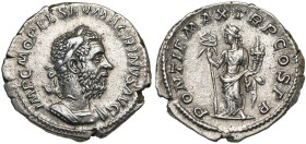 MACRIN (217-218), AR denier, 217, Rome. D/ IMP C M OPEL SEV MACRINVS AVG B. l., cuir. à d. R/ PONTIF MAX- TR P COS PP Felicitas deb. à g., ten. un lon...