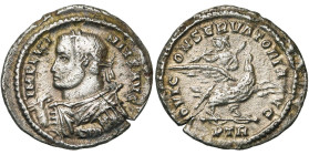 LICINIUS Ier (308-324), AE argenteus de billon, 318-319, Trèves. D/ IMP LICI-NIVS AVG B. l., cuir. vu de f., t. à g., ten. la mappa et un sceptre. R/ ...