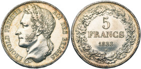 BELGIQUE, Royaume, Léopold Ier (1831-1865), AR 5 francs, 1833. Epreuve aux champs brillants. Pos. B. Dupriez 26. Rare. Flan poli. Nettoyé. Tache au re...