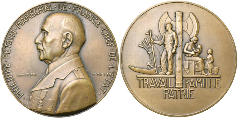 FRANCE, AE médaille, 1941, Turin. Philippe Pétain, maréchal de France, chef de l...