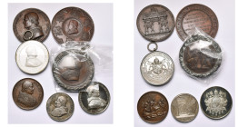 ITALIE, ETATS PONTIFICAUX, lot de 7 médailles de Pie IX: 1846, Election (étain, cerclée); Arc de triomphe de la Piazza del Popolo (AE); 1847, Confrate...