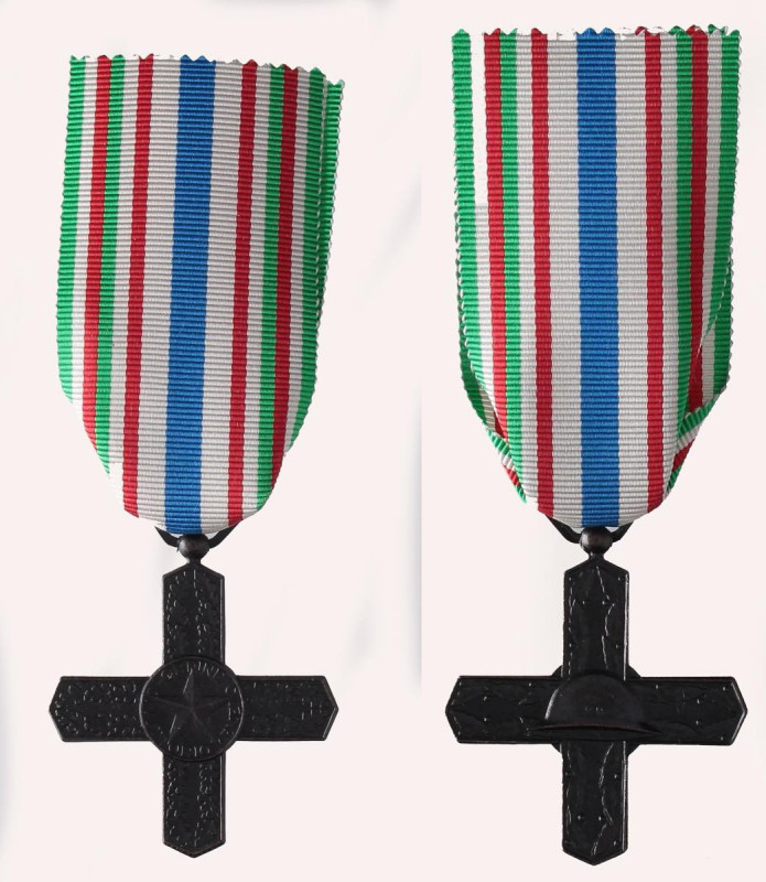 MEDAGLIE - SAVOIA - Vittorio Emanuele III (1900-1943) - Croce Cavaliere dell'ord...