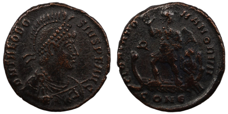 Theodosius I. (392-395 AD). Follis. (22mm, 5,47g) Constantinople. Obv: D N THEOD...