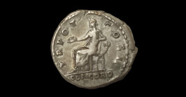 (136-138 d C). Aelio . Denario. Ag. 3,37 g. L AELIVS CAESAR: Cabeza descubierta a izquierda / TR POT COS II, Concordia sentado a izquierda, sosteniend...