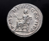 241-3 d.C. Gordiano III (238-244 d.C). Roma. Antoniniano. RIC IV Roma 89. Ve. 3,59 g. IMP GORDIANVS PIVS FEL AVG; Busto de emperador con corona radiad...
