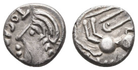 Antike Kelten
 Sequaner, Quinar (1,88 g), 100-50 v. Chr. Av.: Kopf nach links, in Umschrift: TOGI[RIX]. Rev.: Springendes Pferd nach links. DT 3248, ...