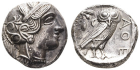 Antike Griechen
Attika Athen, Tetradrachme (17,09 g), 454-404 v. Chr. Av.: Kopf der Athena nach rechts. Rev.: Eule mit zugewandtem Kopf nach rechts, ...