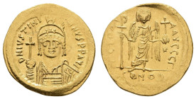 Antike Byzanz
 Justinian I., 527-565, Solidus (4,504 g), Konstantiopel. Av.: Kürassiertes Brustbild des Kaisers mit Pendiliendiadem und Kreuzglobus i...