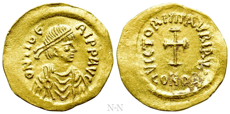 MAURICE TIBERIUS (582-602). GOLD Tremissis. Constantinople. 

Obv: D N TIЬЄRI ...