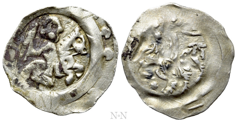 GERMANY. Bayern. Otto II (1231-1253). Pfennig. 

Obv: Duke, holding sword, on ...