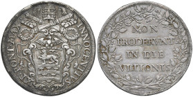Innocenzo XI (1676-1689) Piastra - Munt. 37 AG (g 30,62) R Fondi lavorati
BB+