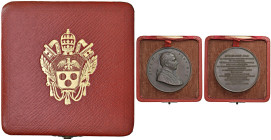 Pio XI (1922-1939) Medaglia An. VI - Opus: Mistruzzi AE (g 153 - Ø 70 mm) R Box originale.
FDC/qFDC