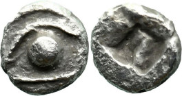 Greek
IONIA. Phokaia. (Circa 550-500 BC).
AR Obol (7.4mm 0.61g)
Obv: Head of a seal to left.
Rev: Quadripartite incuse square.
SNG Copenhagen -; ...