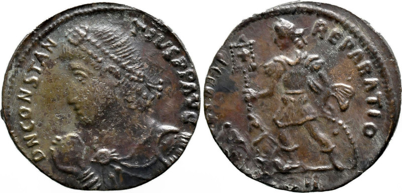 Roman Imperial
Constantius II (337-361 AD).
AE Bronze (19.4mm 3.2g)
Obv: D N ...