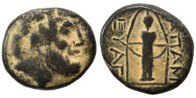PHRYGIA. Apameia. Ae (bronze, 7.25 g, 19 mm). Laureaate head of Zeus right. Rev. AΠAM-EYAΓ Cultus statue of Artemis Anaitis facing wearing long chiton...