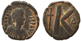 Anastasius I, 491-518. Half Follis (bronze, 9.03 g, 24 mm), Constantinople. D N ANASTASIVS P P AVG Diademed, draped and cuirassed bust right. Rev. Lar...