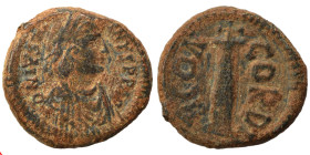 Justin I, 518-527. Dekanummium (bronze, 4.56 g, 17 mm), Constantinople. D N IVSTINVS P P AVC Diademed, draped and cuirassed bust to right. Rev. Large ...
