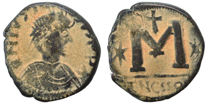 Justin I, 518-527. Follis (bronze, 13.71 g, 27 mm), Eastern imitation. Diademed,...