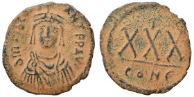 Tiberius II Constantine, 578-582. 3/4 Follis or 30 Nummi (bronze, 11.04 g, 32 mm), Constantinople. d M TIЬ CONS-TANT P P AVI Crowned, draped and cuira...